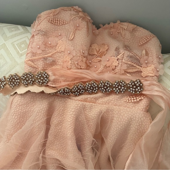 only once for a flower girl - Picture 3 of 6